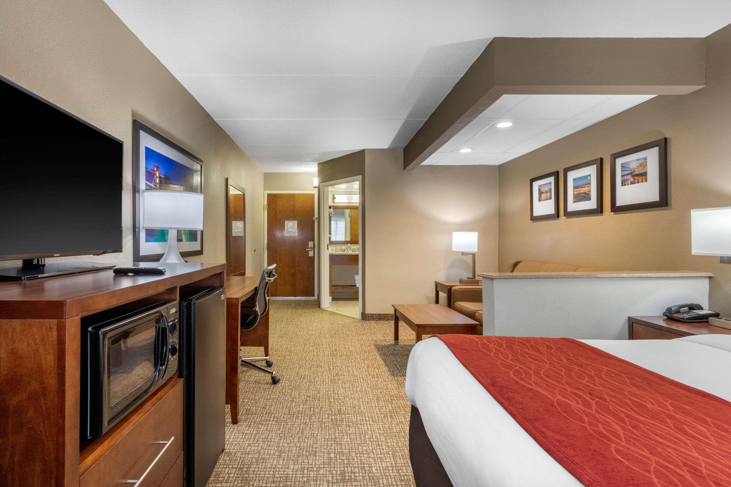 Comfort Inn & Suites Hamilton Place Чатануга Екстериор снимка