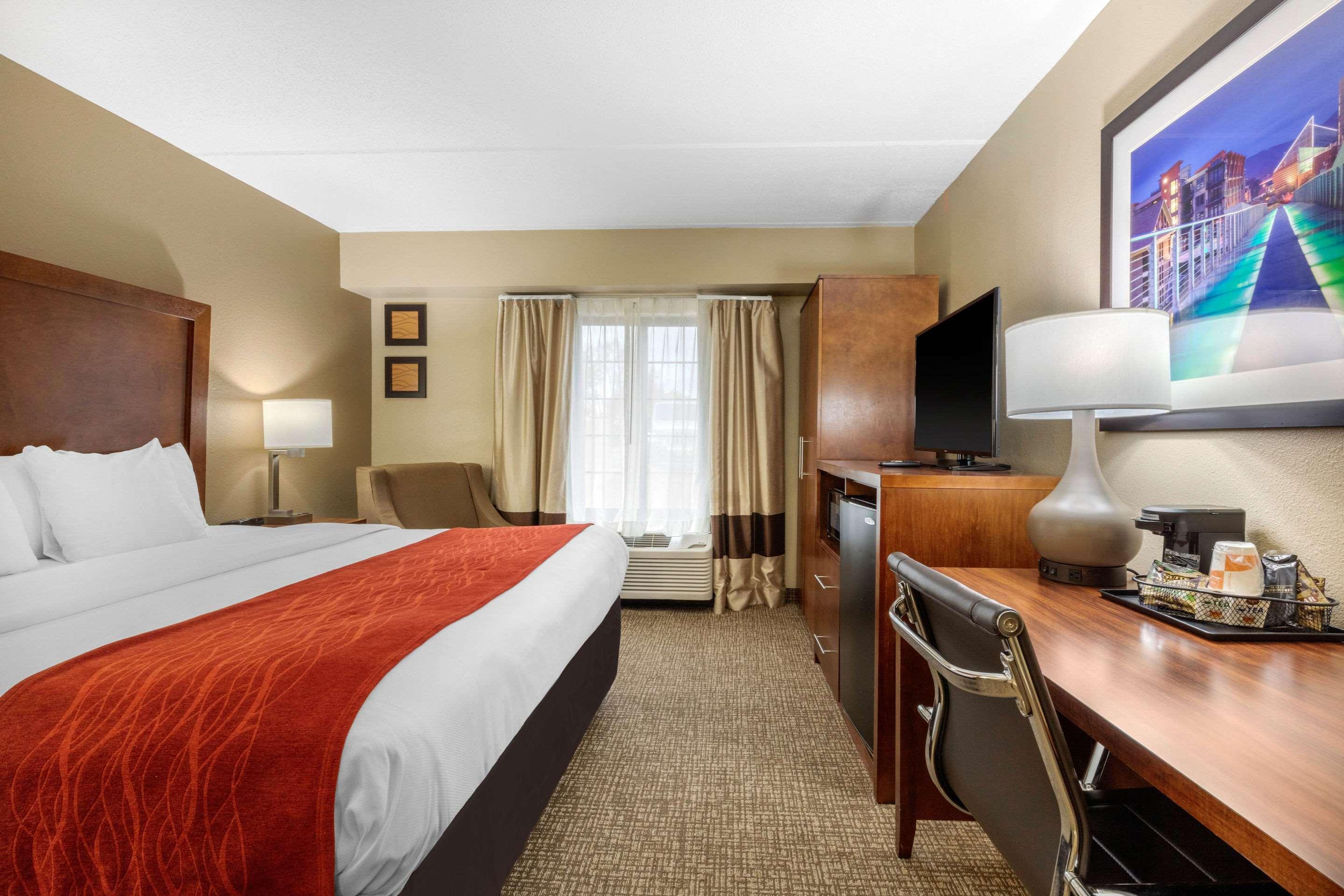 Comfort Inn & Suites Hamilton Place Чатануга Екстериор снимка