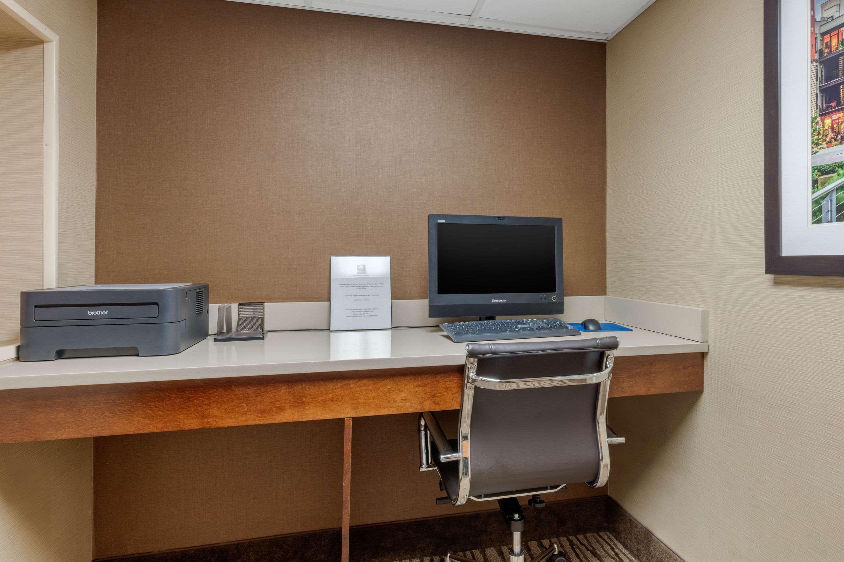 Comfort Inn & Suites Hamilton Place Чатануга Екстериор снимка