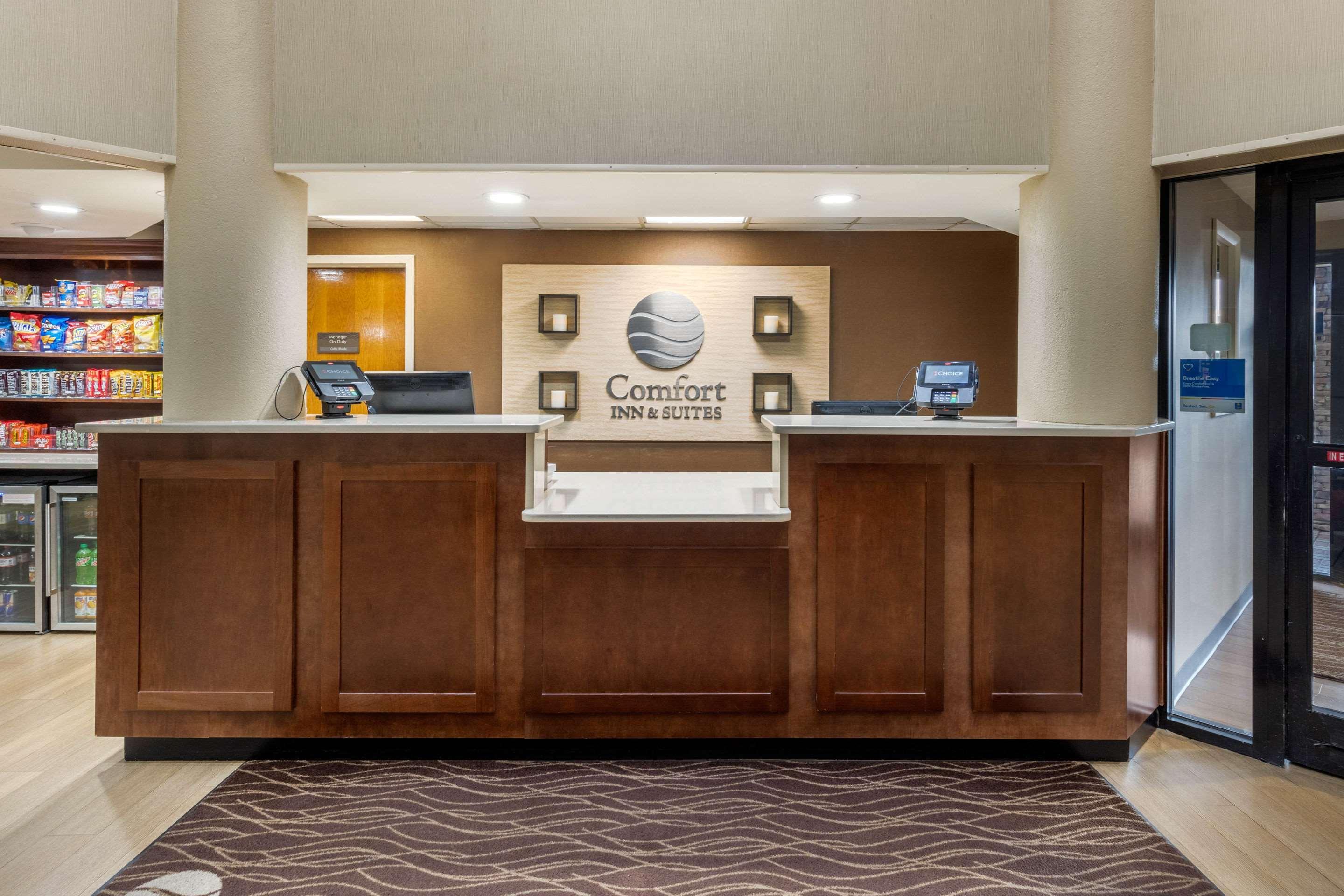Comfort Inn & Suites Hamilton Place Чатануга Екстериор снимка