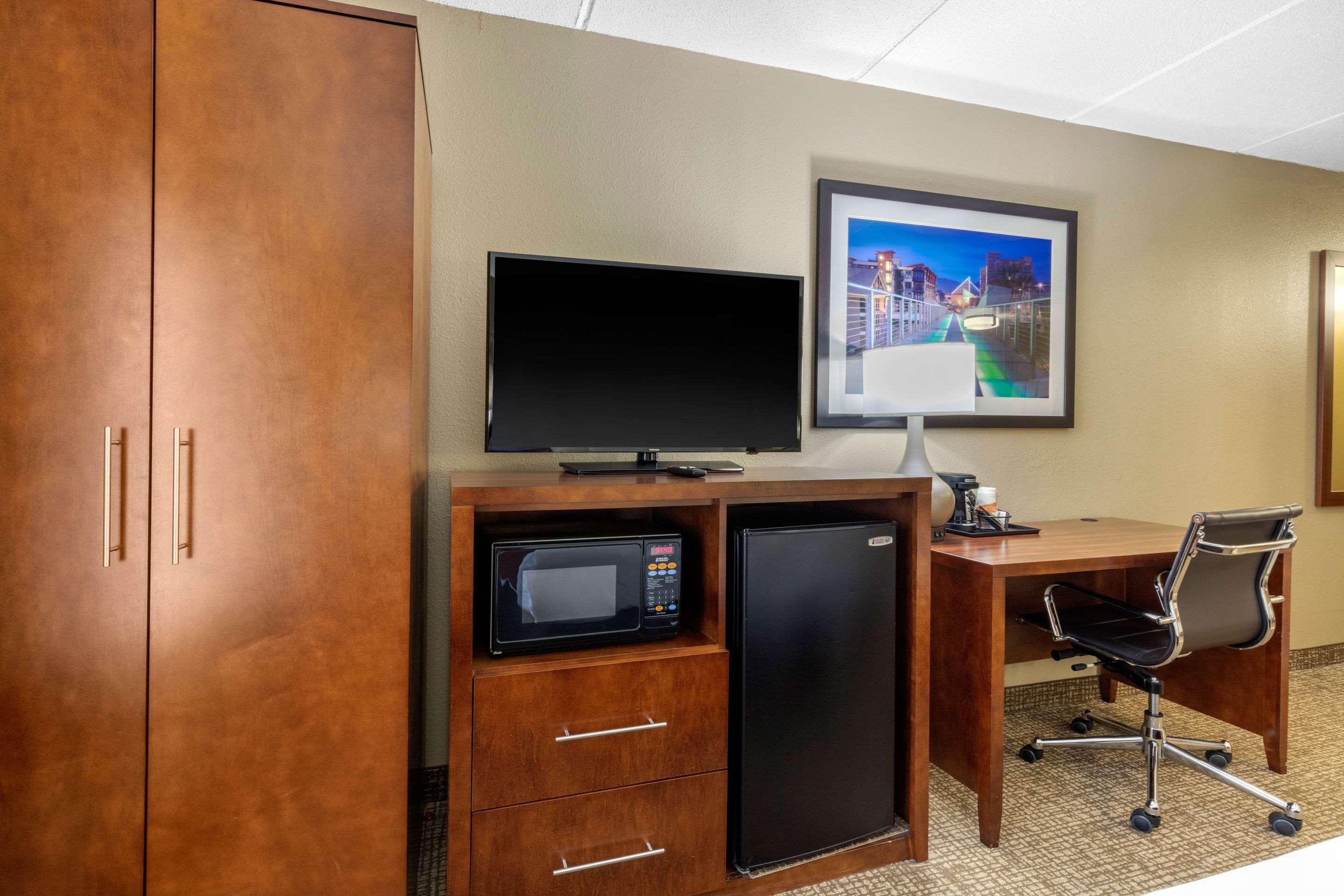 Comfort Inn & Suites Hamilton Place Чатануга Екстериор снимка