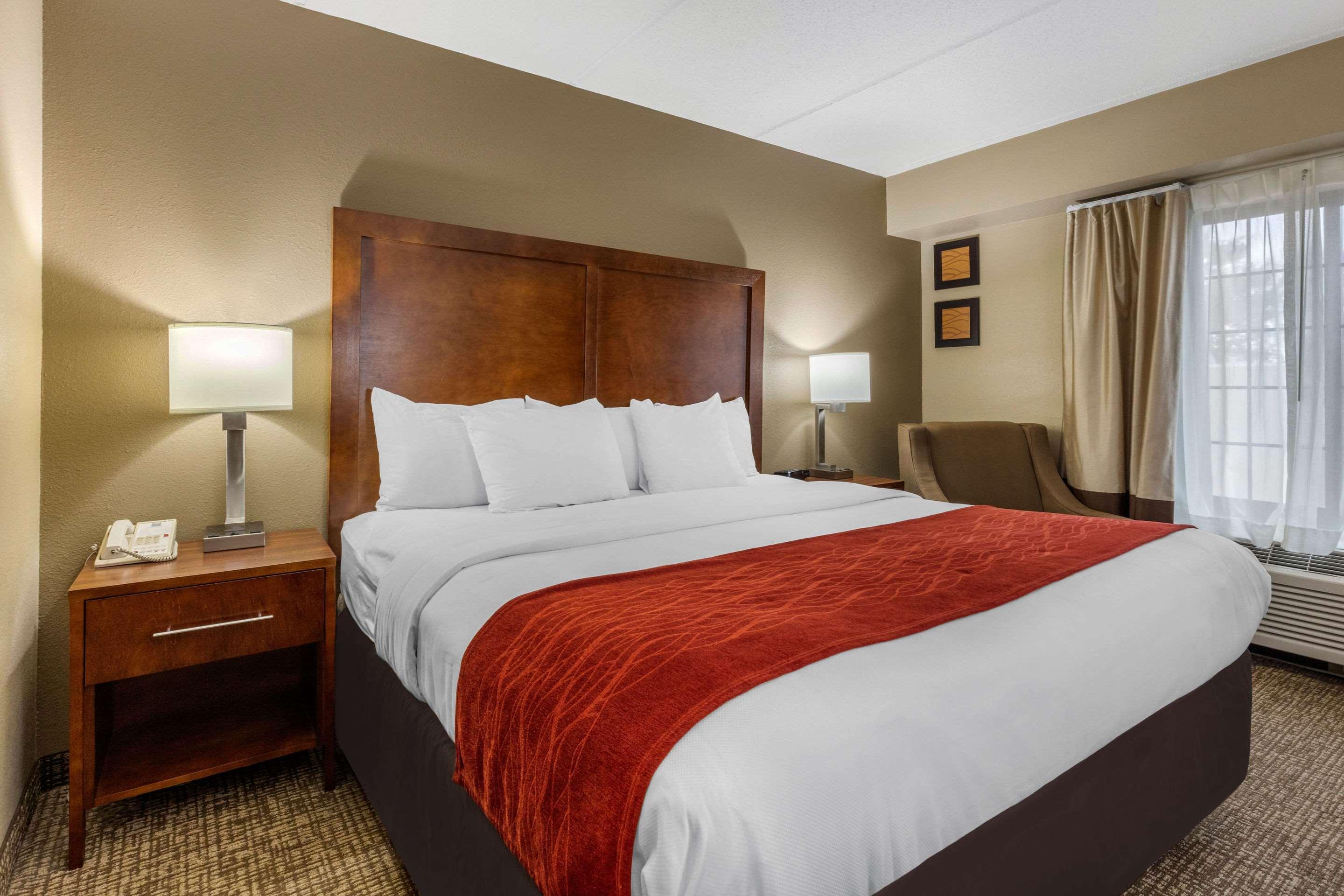 Comfort Inn & Suites Hamilton Place Чатануга Екстериор снимка
