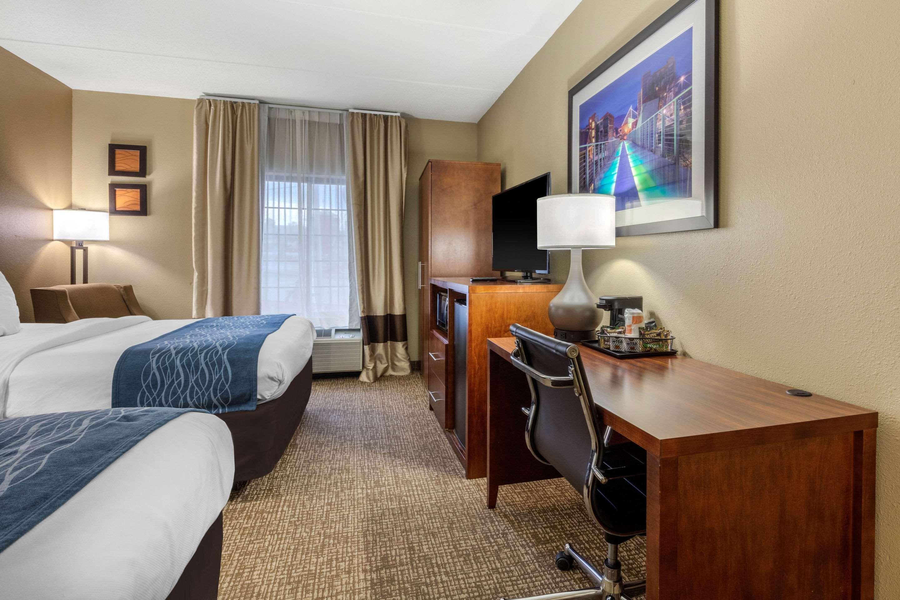 Comfort Inn & Suites Hamilton Place Чатануга Екстериор снимка