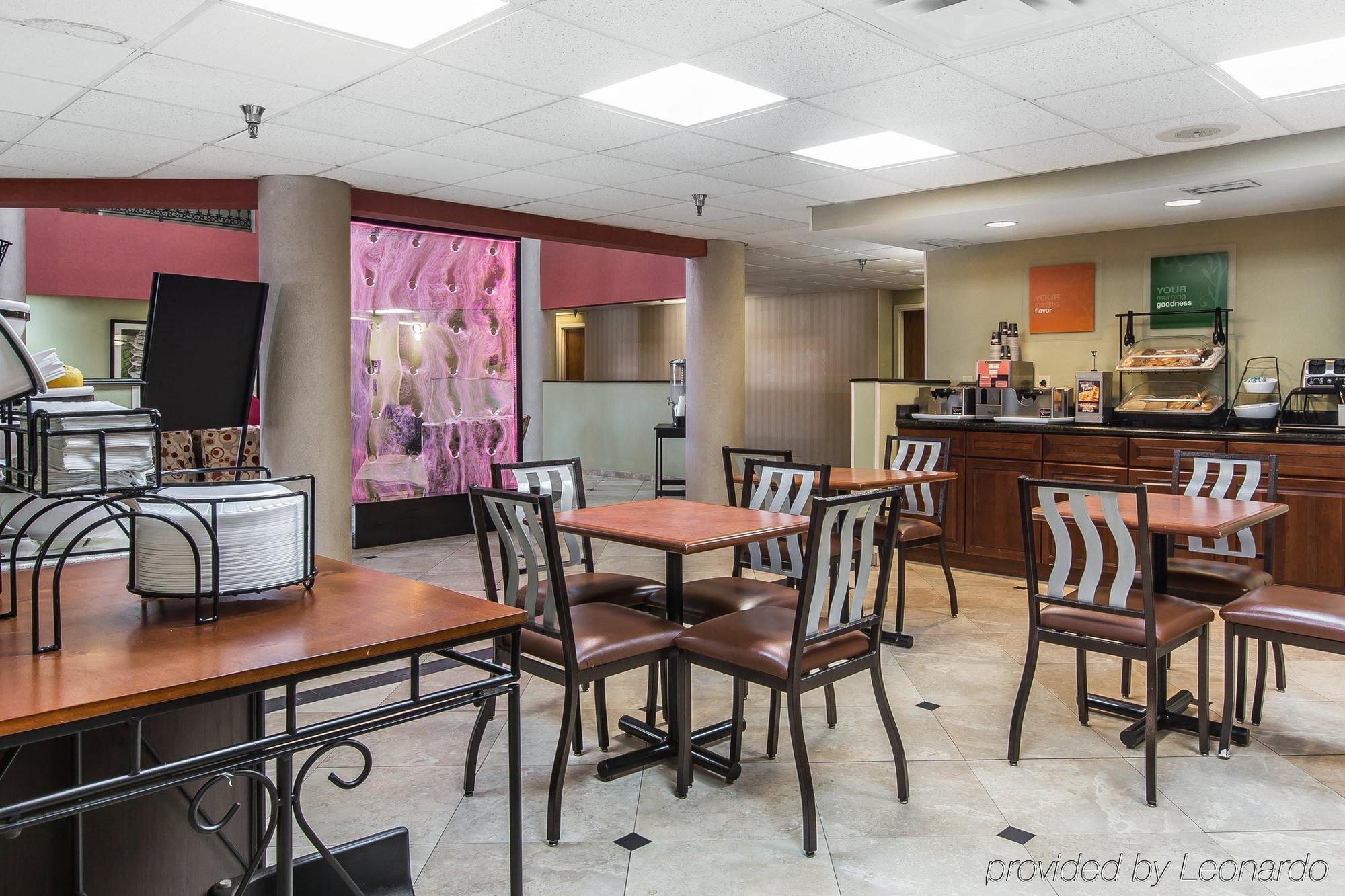 Comfort Inn & Suites Hamilton Place Чатануга Екстериор снимка